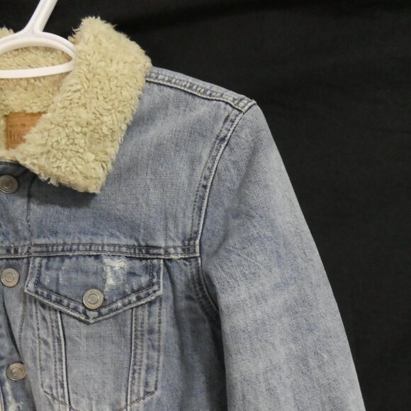 LUCKY BRAND | small | Distressed Jean Denim Sherpa Jacket | Snap Button Closure - Picture 5 of 16